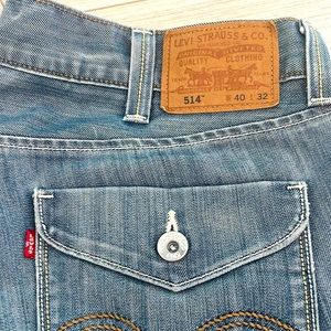 514 Light blue Levis with flap back pockets W40xL32